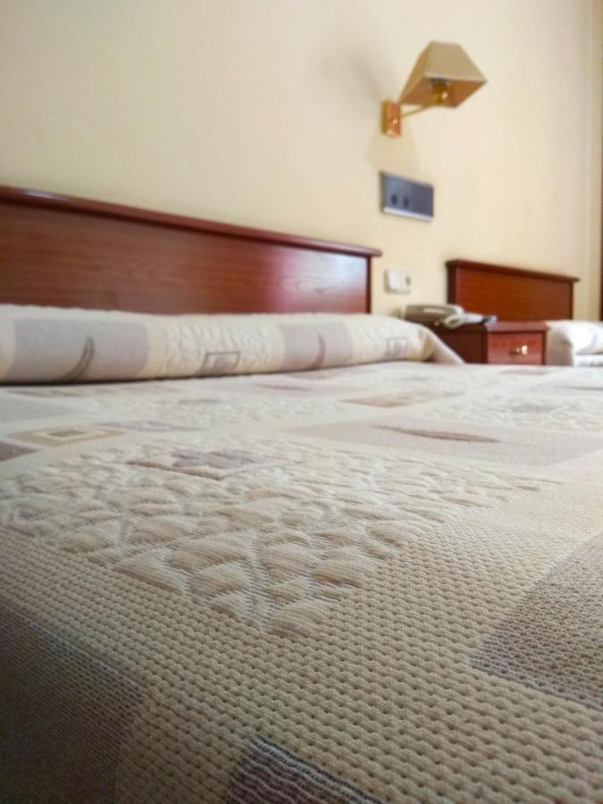 Hotel Capital De Galicia Сантьяго-де-Компостела Экстерьер фото